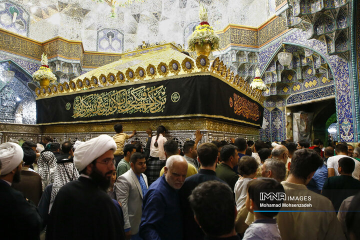 دعای عرفه در حرم حضرت معصومه(س)