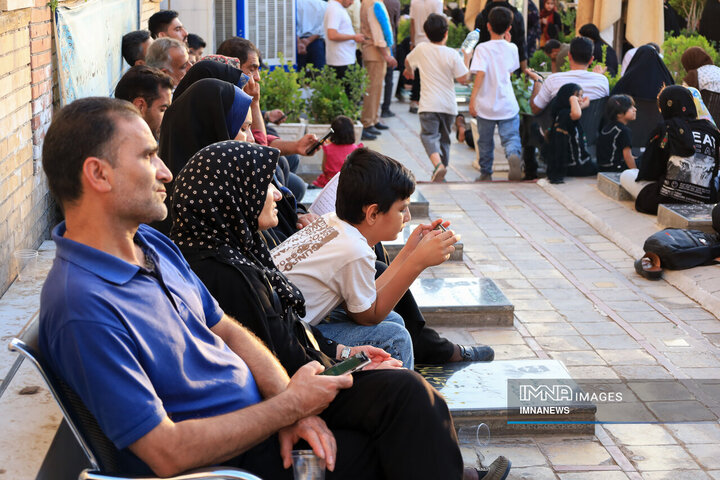 نجوای عرفه در جوار حاج قاسم