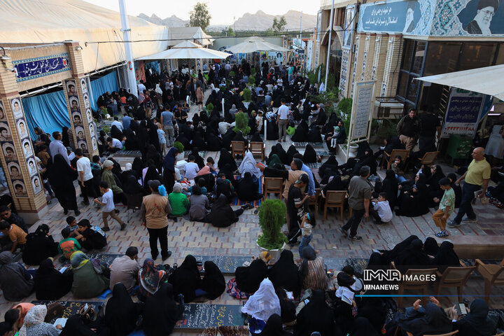 نجوای عرفه در جوار حاج قاسم