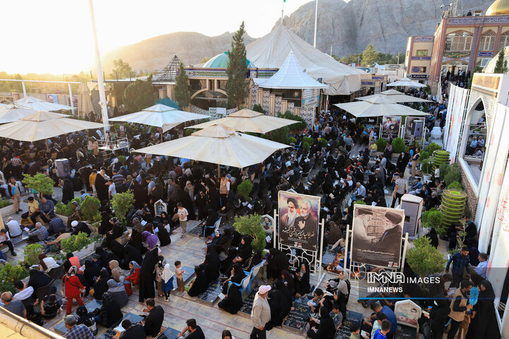 نجوای عرفه در جوار حاج قاسم