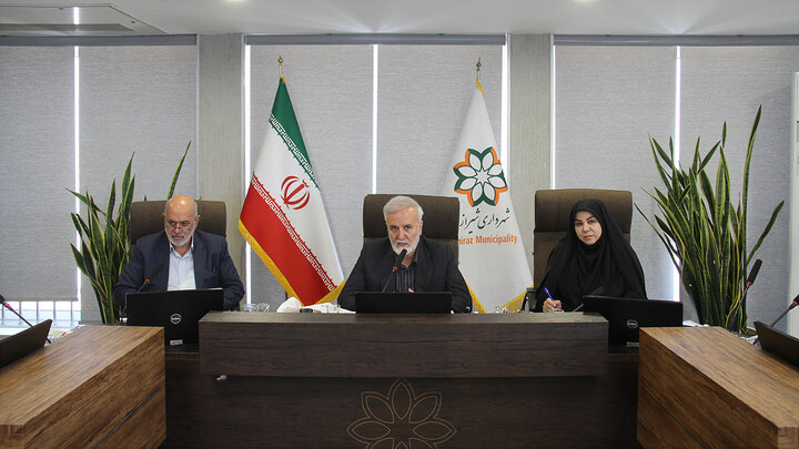 اجرای ۲۴۰ پروژه محرومیت‌زدایی با بودجه ۱۶ هزار میلیارد ریالی در شیراز