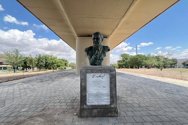 سردیس شهید «مالک رحمتی» در تبریز نصب شد