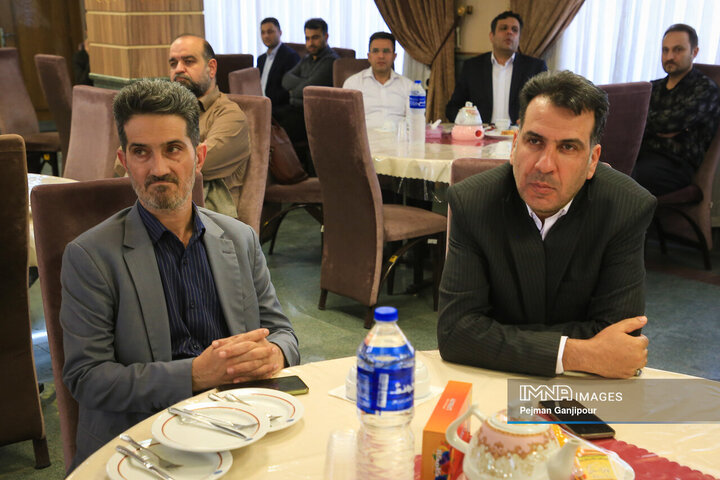 نشست هم‌افزایی مسئولان دفاتر شهرداری اصفهان