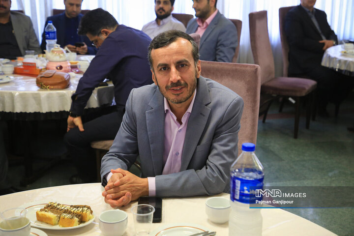 نشست هم‌افزایی مسئولان دفاتر شهرداری اصفهان