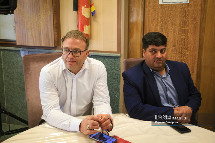 نشست هم‌افزایی مسئولان دفاتر شهرداری اصفهان