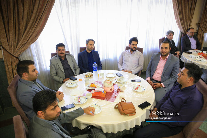 نشست هم‌افزایی مسئولان دفاتر شهرداری اصفهان