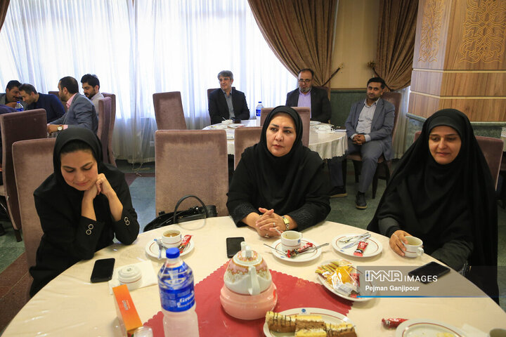 نشست هم‌افزایی مسئولان دفاتر شهرداری اصفهان