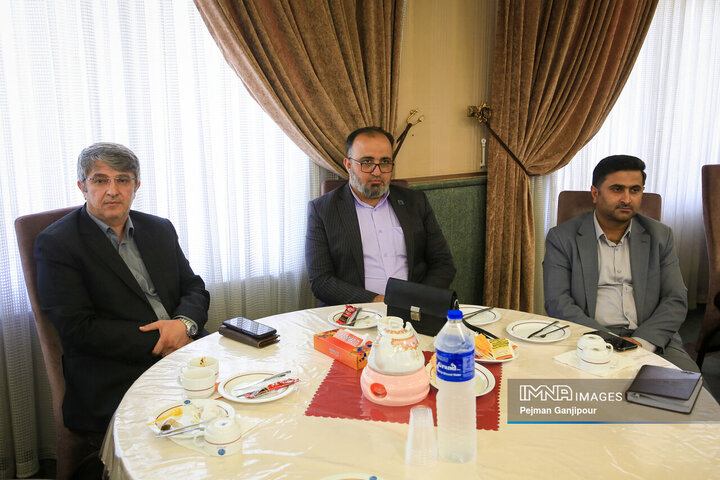 نشست هم‌افزایی مسئولان دفاتر شهرداری اصفهان