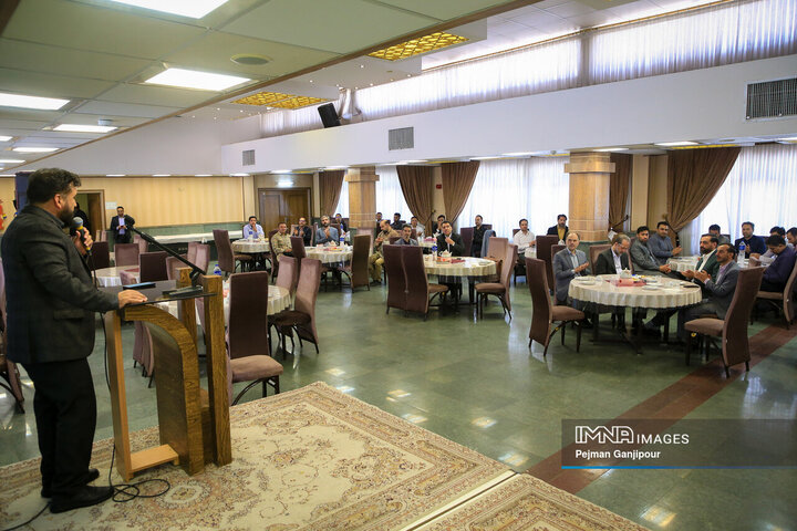 نشست هم‌افزایی مسئولان دفاتر شهرداری اصفهان