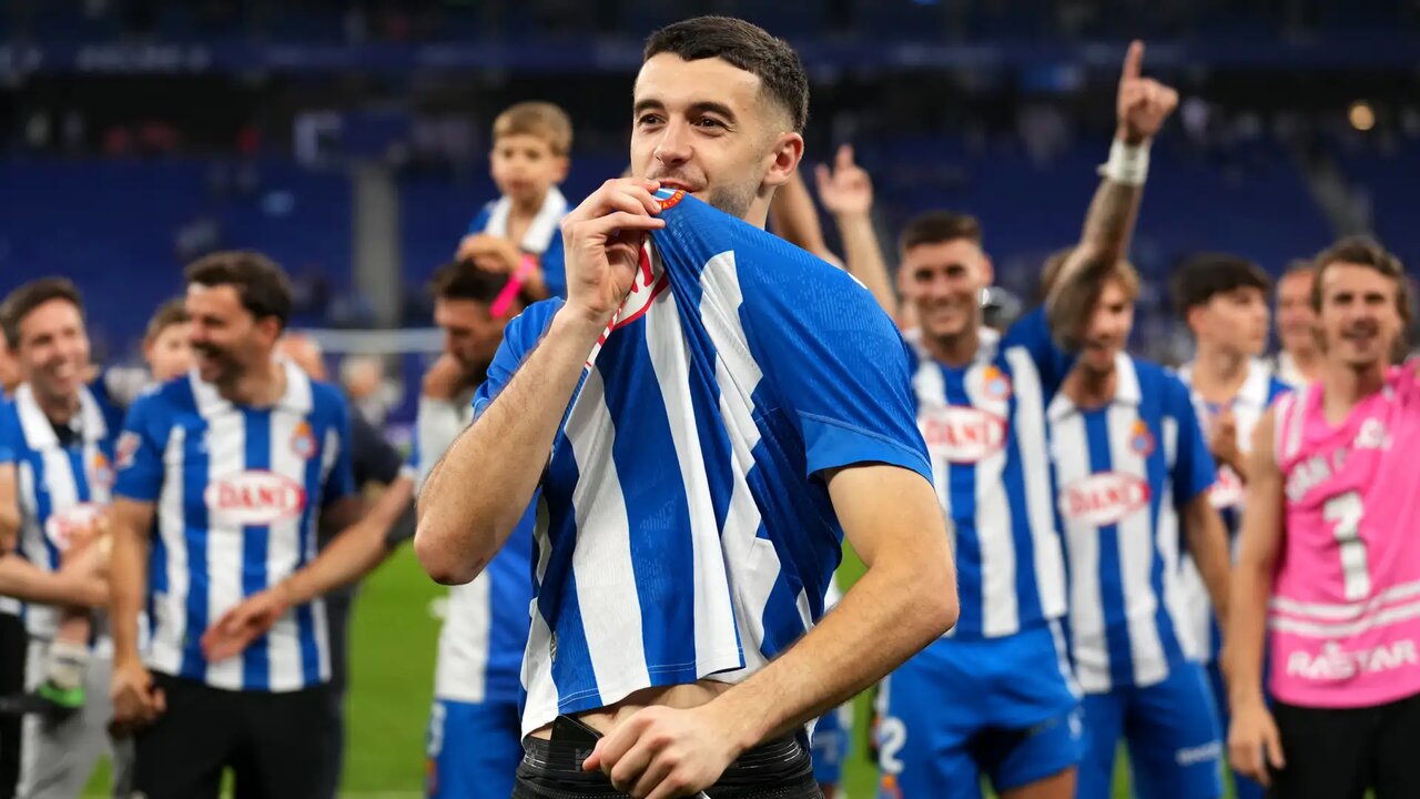 تابستانی داغ در نیوکمپ؛ برنامه کامل بارسلونا برای نقل‌وانتقالات ۲۰۲۵