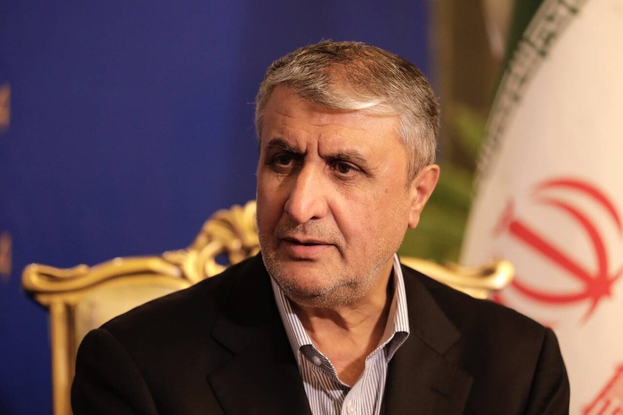 از رد شایعه توافق ایران با تلگرام تا احداث ۸ نیروگاه هسته ای جدید در ایران