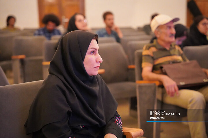 نشست «از دانشگاه تا پایتخت گردشگری آسیا»