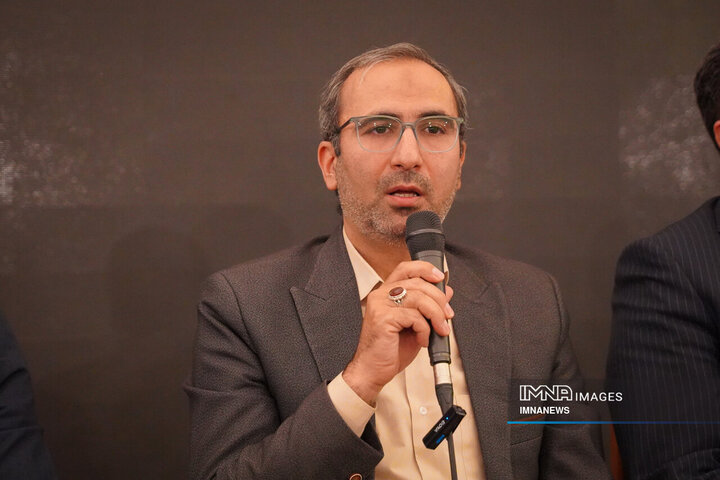 نشست «از دانشگاه تا پایتخت گردشگری آسیا»