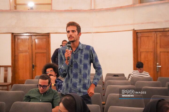 نشست «از دانشگاه تا پایتخت گردشگری آسیا»