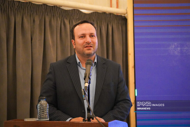 نشست «از دانشگاه تا پایتخت گردشگری آسیا»