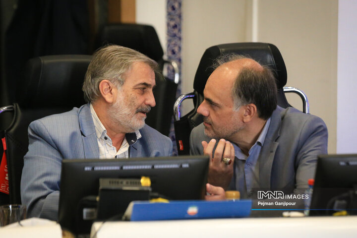 صحن علنی شورای شهر اصفهان