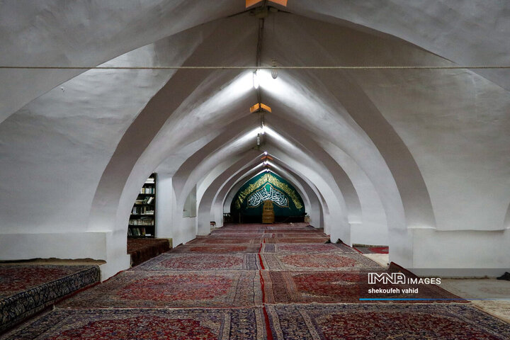 بازدید استاندار اصفهان از مسجد جامع