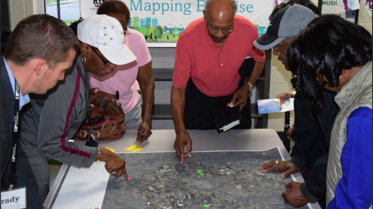 بهبود دسترسی به پارکینگهای ویژه معلولان درشهر آمریکایی