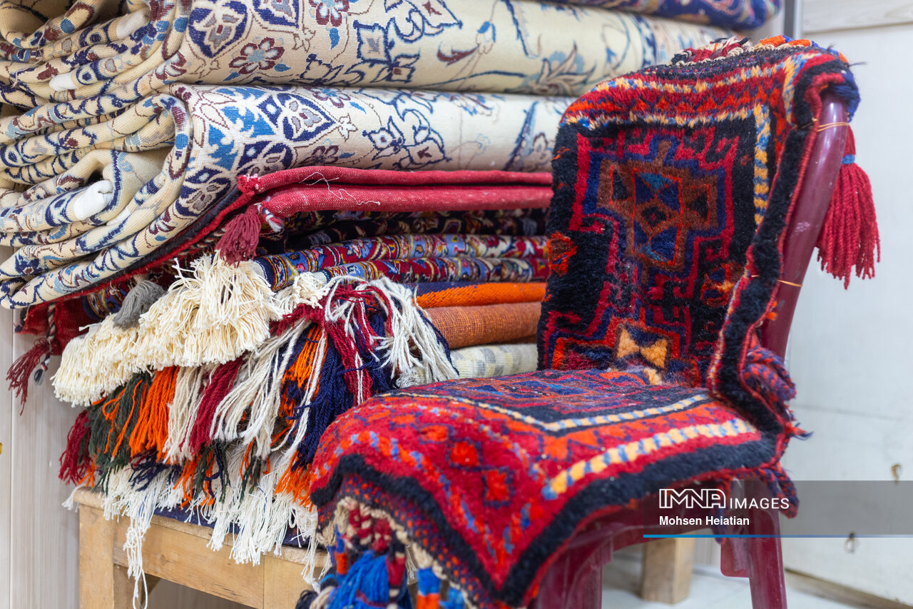 فرش کلاسیک و سنتی ایرانی، سهم بازار خود را دارد