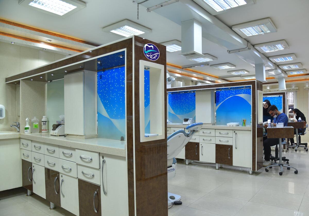 محیط کلینیک دندانپزشکی مهرگان نجف آباد