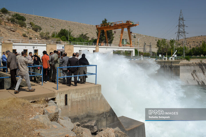 رهاسازی حق‌آبه تالاب بختگان