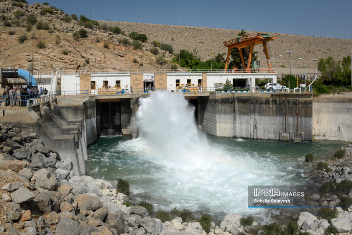 رهاسازی حق‌آبه تالاب بختگان