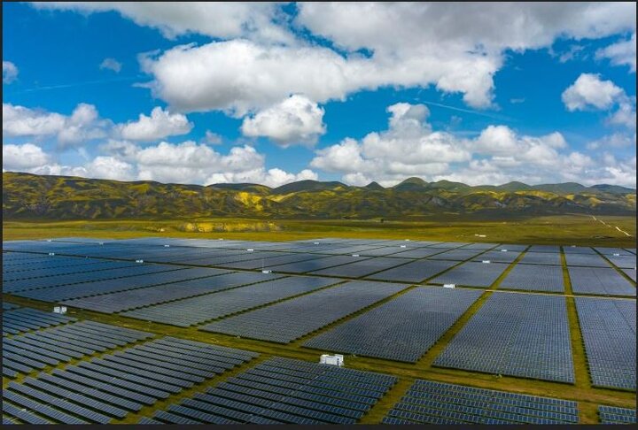 رشد بی‌سابقه ظرفیت انرژی تجدیدپذیر در کالیفرنیا