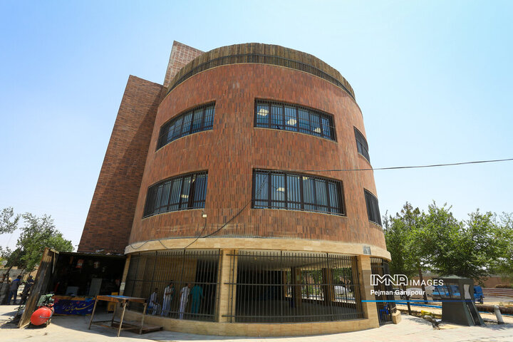 سفر معاون قضایی دادستان کل کشور به اصفهان