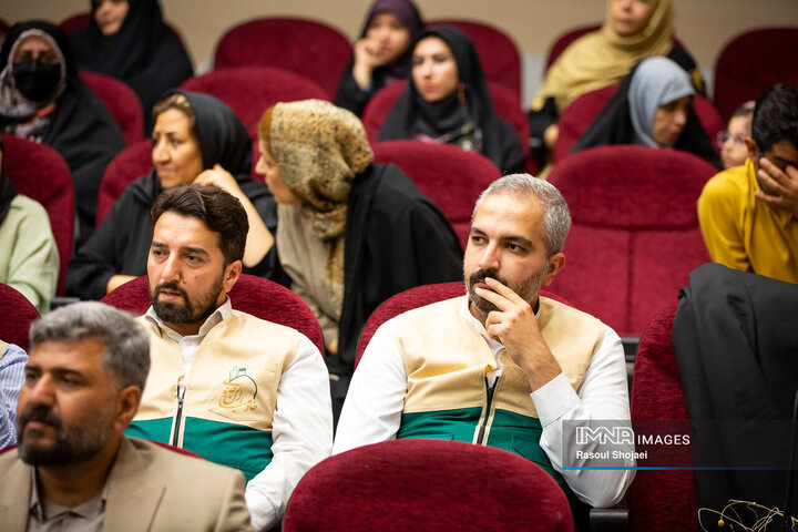 آیین افتتاح کانون خادمیاران رضوی شهدای خدمت در اصفهان