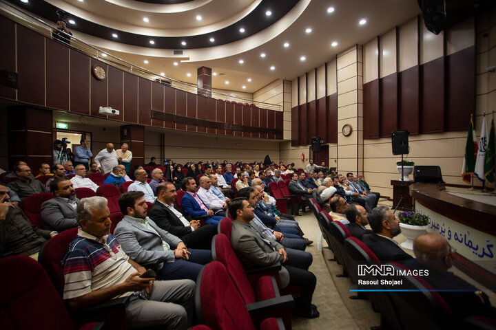 آیین افتتاح کانون خادمیاران رضوی شهدای خدمت در اصفهان