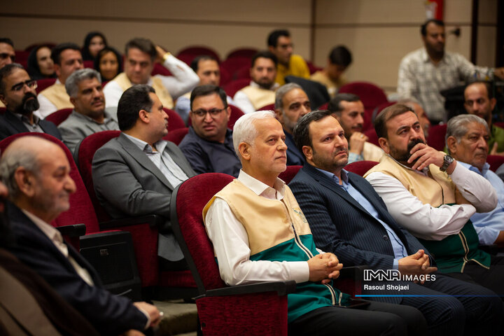 آیین افتتاح کانون خادمیاران رضوی شهدای خدمت در اصفهان