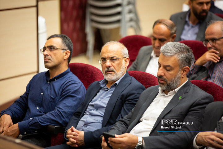 آیین افتتاح کانون خادمیاران رضوی شهدای خدمت در اصفهان