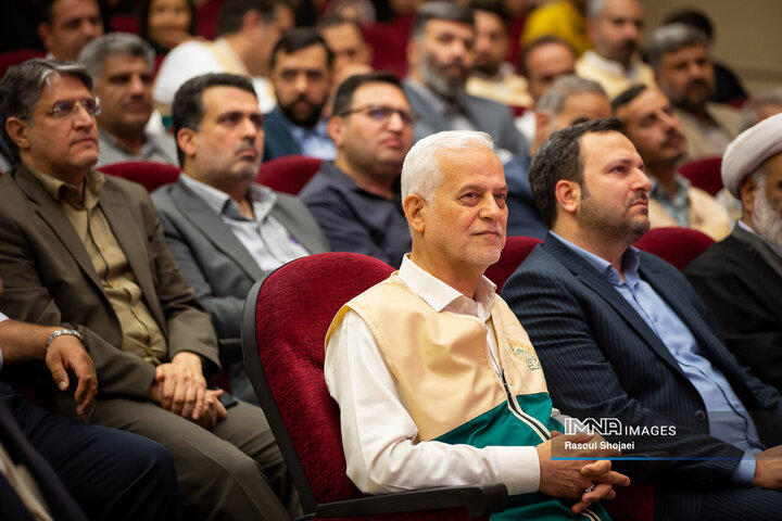 آیین افتتاح کانون خادمیاران رضوی شهدای خدمت در اصفهان