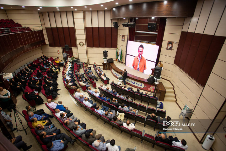 آیین افتتاح کانون خادمیاران رضوی شهدای خدمت در اصفهان