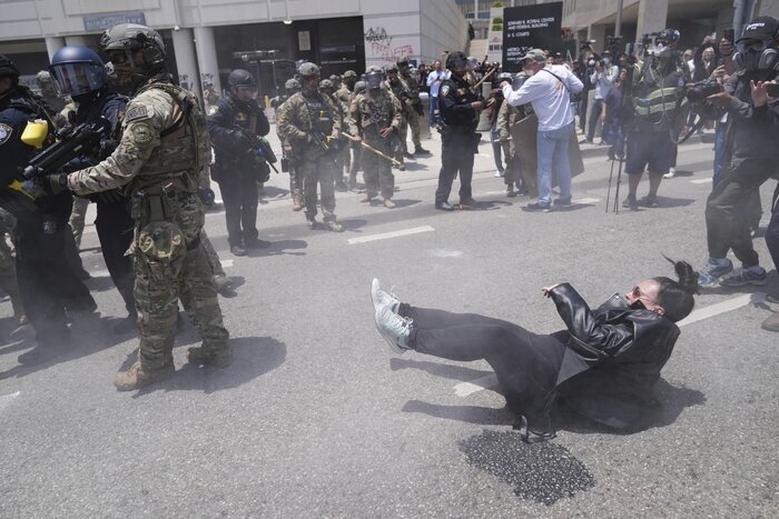 سومین روز اعتراضات مهاجرتی آمریکا در قاب تصویر