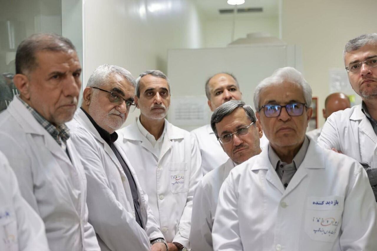 بازدید اعضای کمیسیون امنیت ملی مجلس از راکتور تحقیقاتی تهران