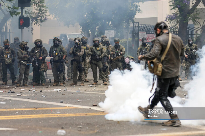 برخورد شدید با معترضان لس‌آنجلس