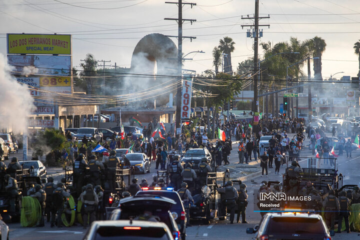 برخورد شدید با معترضان لس‌آنجلس