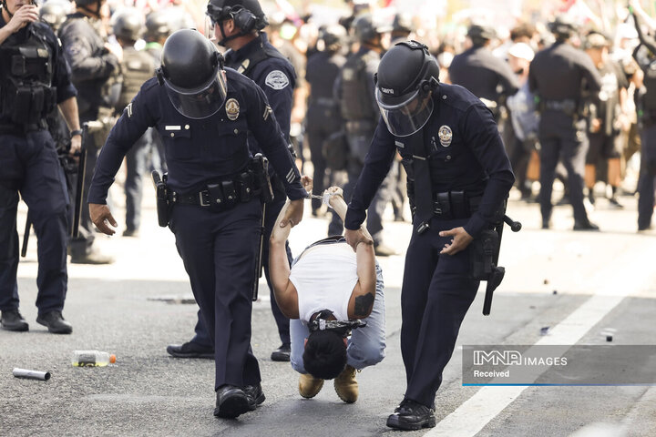 برخورد شدید با معترضان لس‌آنجلس