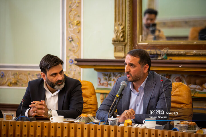 نشست خبری مدیر منطقه یک شهرداری اصفهان