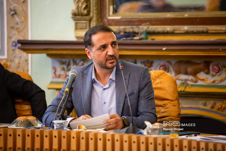 نشست خبری مدیر منطقه یک شهرداری اصفهان