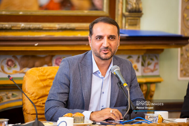 نشست خبری مدیر منطقه یک شهرداری اصفهان