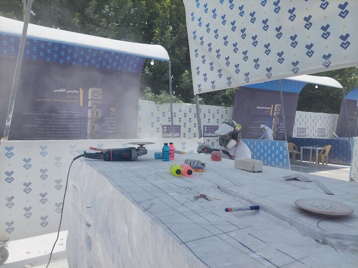 تبدیل متریال سخت به فرم نرم در سمپوزیوم مجسمه‌سازی سنگ اصفهان/ نشان هویت ایرانی اصفهانی