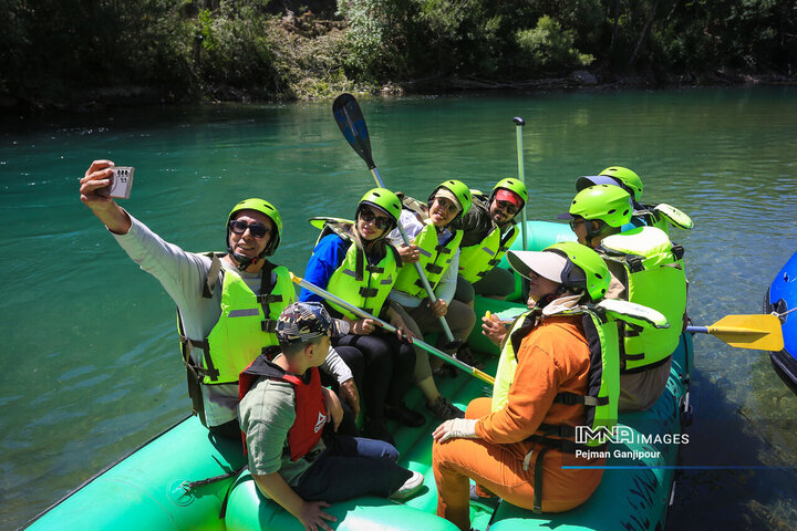 هیجان رفتینگ در بستر زاینده رود
