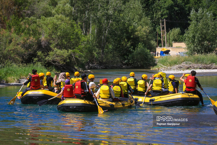 هیجان رفتینگ در بستر زاینده رود