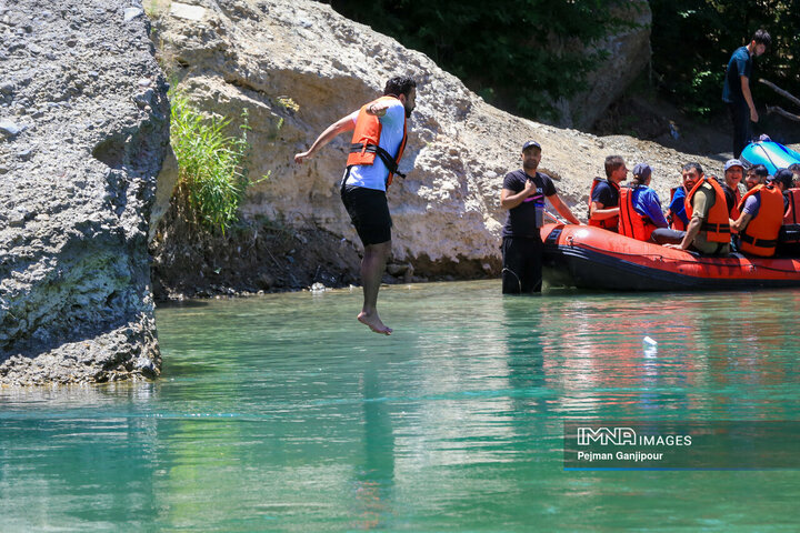 هیجان رفتینگ در بستر زاینده رود