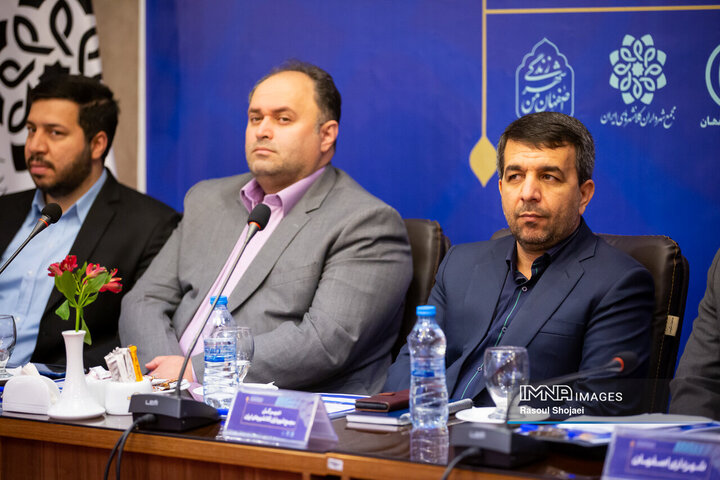 افتتاح سی‌و‌سومین نشست کمیته ارتباطات و امور بین‌الملل مجمع شهرداران کلان‌شهرهای ایران