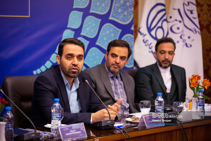 افتتاح سی‌و‌سومین نشست کمیته ارتباطات و امور بین‌الملل مجمع شهرداران کلان‌شهرهای ایران