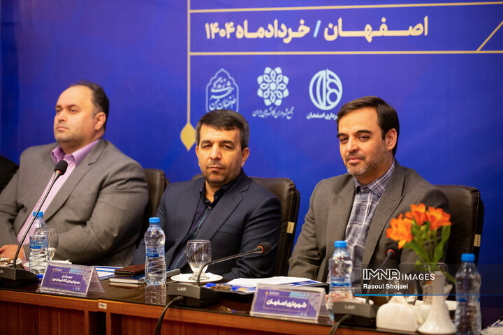 افتتاح سی‌و‌سومین نشست کمیته ارتباطات و امور بین‌الملل مجمع شهرداران کلان‌شهرهای ایران