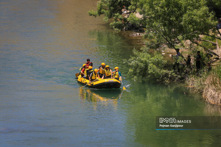 هیجان رفتینگ در بستر زاینده رود